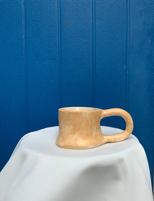 kubek podaj rękę beż