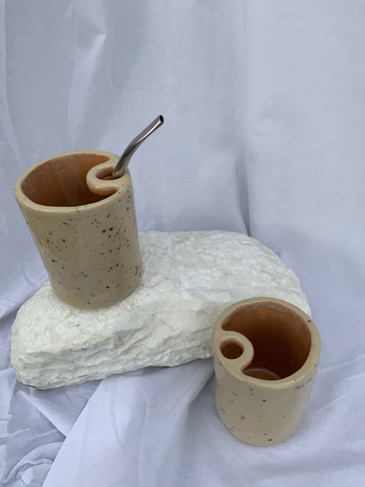 kubek yerba "m"