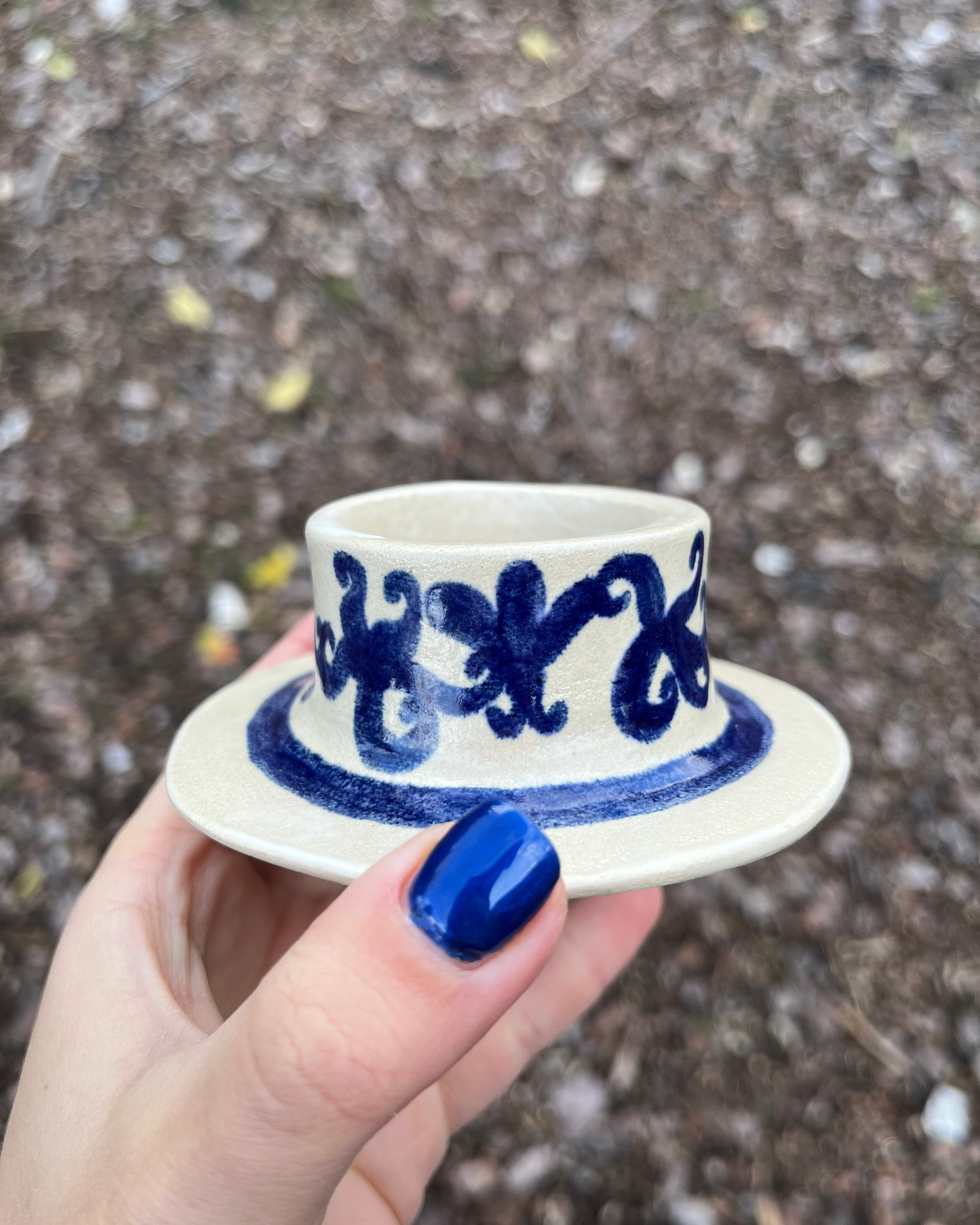 kieliszek do jajka pszczółka i gwiazdy morskie